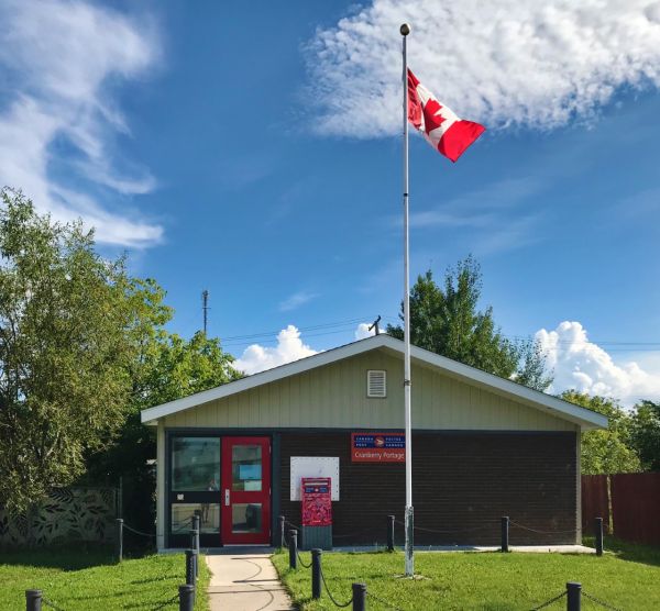 Cranberry Portage Post Office